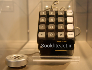 دستگاه مزاحم تلفنی اولین محصول استیو جابز و استیو وزنیاک بود